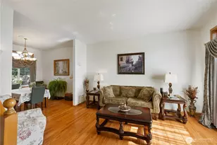 3715 185th St E, Tacoma, WA 98446 - Photo 8