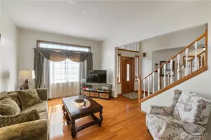 3715 185th St E, Tacoma, WA 98446 - Photo 10