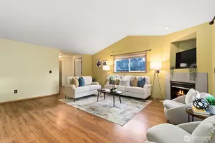 807 21st St NW, Puyallup, WA 98371 - Photo 8