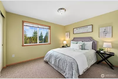 807 21st Street NW, Puyallup, WA 98371 - Photo 22