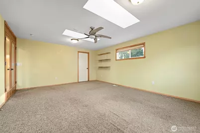 807 21st Street NW, Puyallup, WA 98371 - Photo 28