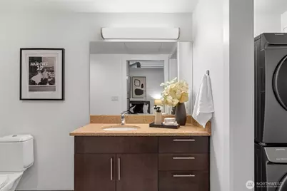 2720 3rd Avenue #311, Seattle, WA 98121 - Photo 18