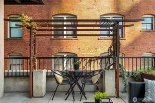 2720 3rd Ave, Seattle, WA 98121 - Photo 26