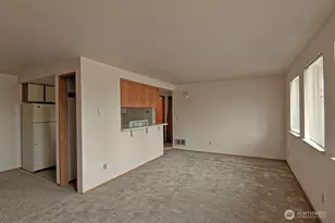 3306 Hoyt Ave, Everett, WA 98201 - Photo 2