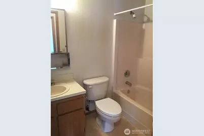 3306 Hoyt Avenue #202, Everett, WA 98201 - Photo 6