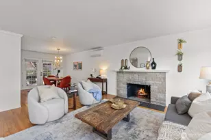 16327 Densmore Ave N, Shoreline, WA 98133 - Photo 2