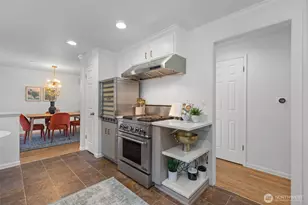 16327 Densmore Ave N, Shoreline, WA 98133 - Photo 12