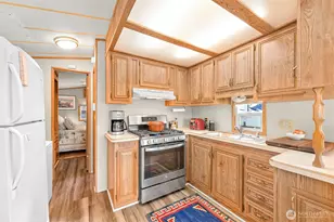 316 W Lake Samish Dr, Bellingham, WA 98229 - Photo 10