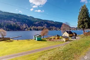 22989 Lake McMurray Ln, Mount Vernon, WA 98274 - Photo 12