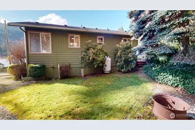 22989 Lake McMurray Lane #18, Mount Vernon, WA 98274 - Photo 10