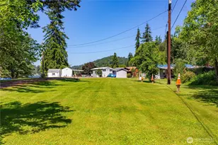 22989 Lake McMurray Ln, Mount Vernon, WA 98274 - Photo 4