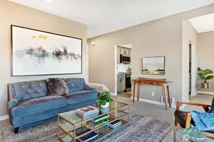 2618 4th Ave N, Seattle, WA 98109 - Photo 8