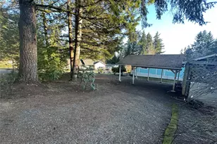 221 NE Schooner Loop, Belfair, WA 98528 - Photo 4