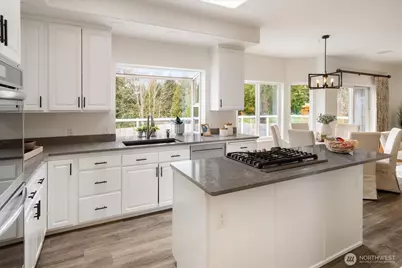 22910 NE 76th Street, Redmond, WA 98053 - Photo 16