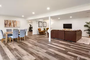 22910 NE 76th St, Redmond, WA 98053 - Photo 30