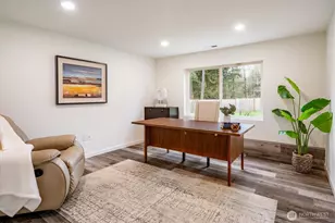 22910 NE 76th St, Redmond, WA 98053 - Photo 32