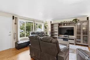 21203 100th Ave SE, Kent, WA 98031 - Photo 6