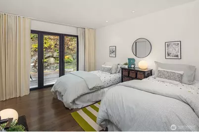 7733 58th Avenue NE, Seattle, WA 98115 - Photo 24