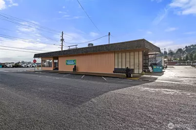 108 Central Avenue, South Bend, WA 98586 - Photo 2