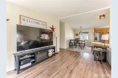 105 3rd Street SW, Rock Island, WA 98850 - Photo 6