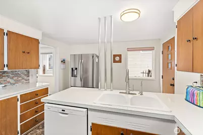 715 Euclid Way, Centralia, WA 98531 - Photo 10