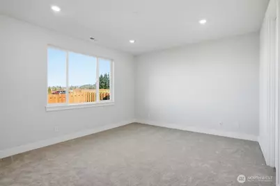 755 Weaver Drive E, Enumclaw, WA 98022 - Photo 12