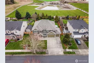 22916 78th Avenue Ct E, Graham, WA 98338 - Photo 2