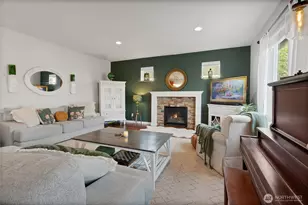 385 Bruhn Ln N, Enumclaw, WA 98022 - Photo 6