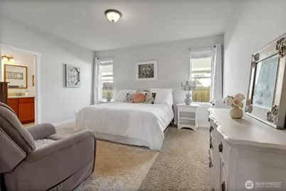 385 Bruhn Lane N, Enumclaw, WA 98022 - Photo 14