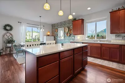 385 Bruhn Lane N, Enumclaw, WA 98022 - Photo 10