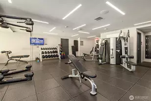 588 Bell St, Seattle, WA 98121 - Photo 36