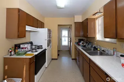 2214 2216 Dean Avenue, Bellingham, WA 98225 - Photo 6