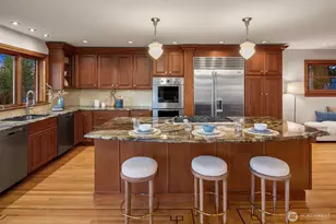 4117 43rd Ave NE, Seattle, WA 98105 - Photo 10