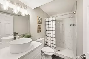 14416 SE 46th St, Bellevue, WA 98006 - Photo 18