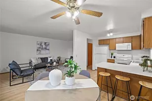 126 W Casino Rd, Everett, WA 98204 - Photo 8