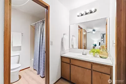 126 W Casino Road #5, Everett, WA 98204 - Photo 24