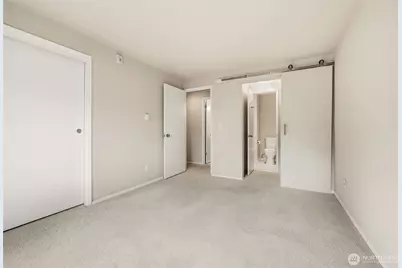 12504 NE 142nd Lane #C302, Kirkland, WA 98034 - Photo 12