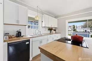 1523 7th St, Bremerton, WA 98337 - Photo 8