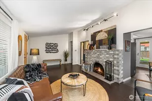 1101 Wells St, Enumclaw, WA 98022 - Photo 8