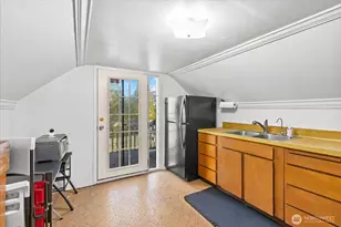 3417 E College Way, Mount Vernon, WA 98273 - Photo 20