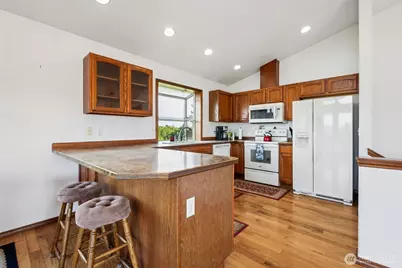 1003 Greenview Avenue, Ocean Shores, WA 98569 - Photo 10