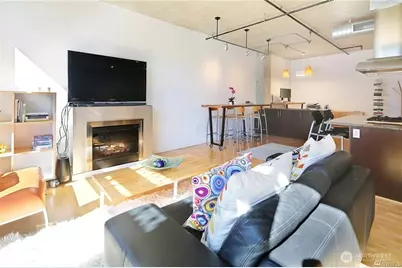 2720 3rd Avenue #909, Seattle, WA 98121 - Photo 20