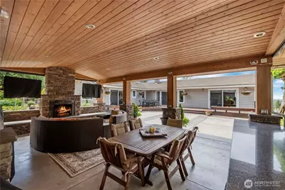 28118 163rd Street E, Wilkeson, WA 98396 - Photo 28