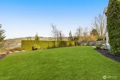 8242 154th Avenue SE, Newcastle, WA 98059 - Photo 16