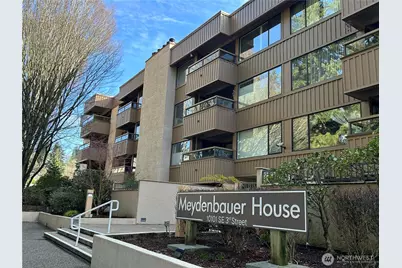 10101 SE 3rd Street #402, Bellevue, WA 98004 - Photo 2