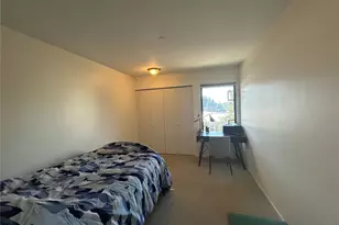 10101 SE 3rd St, Bellevue, WA 98004 - Photo 16