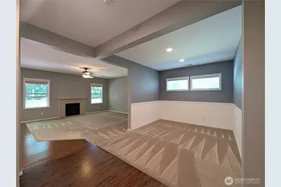 8415 10th Place SE, Lake Stevens, WA 98258 - Photo 4