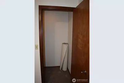 1418 Mamook Court NE, Olympia, WA 98516 - Photo 8