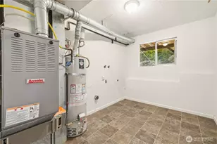 14332 Cascadian Way, Everett, WA 98208 - Photo 26