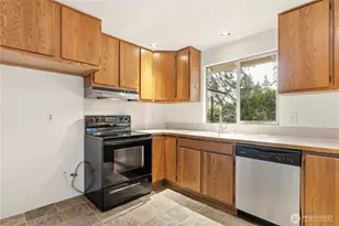 14332 Cascadian Way, Everett, WA 98208 - Photo 10